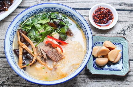 羊肉泡馍
